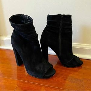 Steve Madden Ellison Black Suede Boots